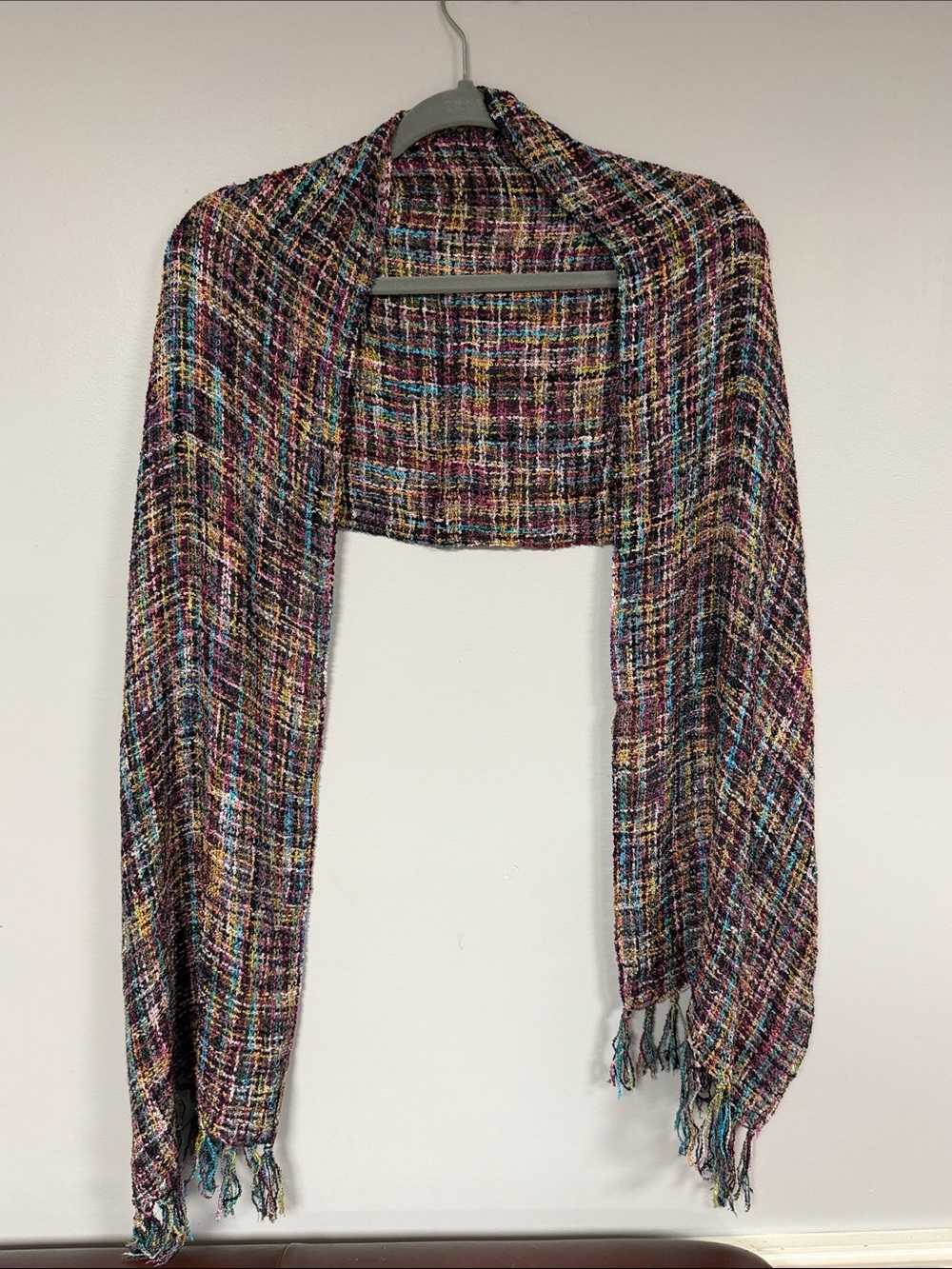Mucros Weavers Killarney Ireland Beautiful Woven Viscose Scarf Multi- colored
